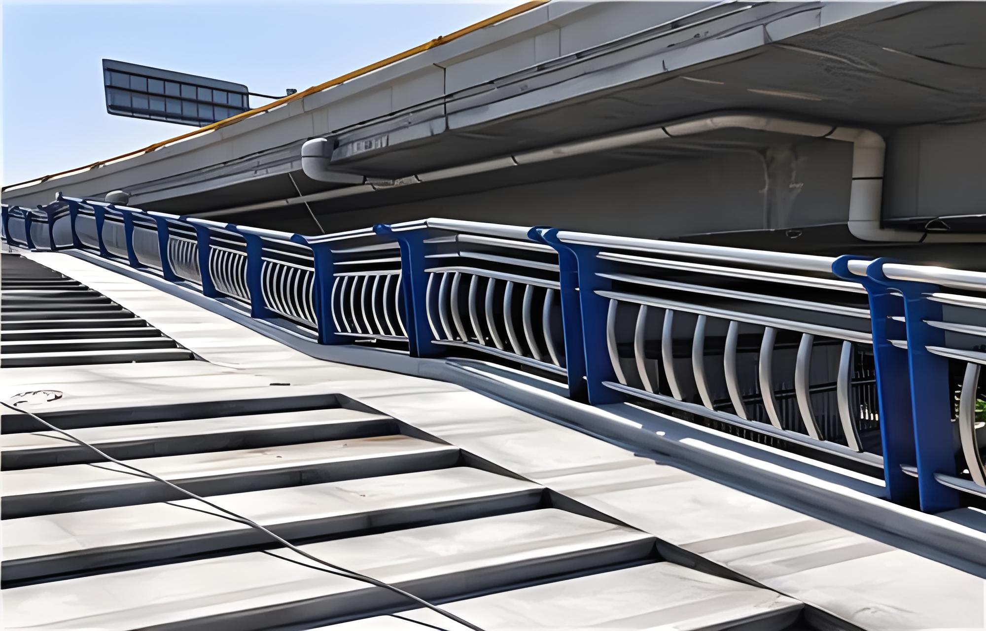 娄底不锈钢桥梁护栏维护方案：确保安全，延长使用寿命